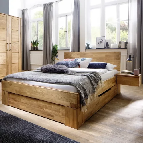 Saga Snedker Sengeramme i Massiv FSC Egetræ med Gavl & Skuffer fra Organic Sleep