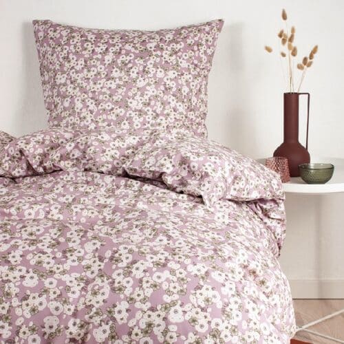 BELLIS Sengesæt fra Night&Day | Violet