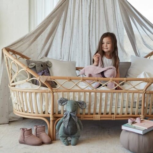 Daisy Børneseng i 100% Naturlig Rattan fra Cocoon Company | 93x154cm.