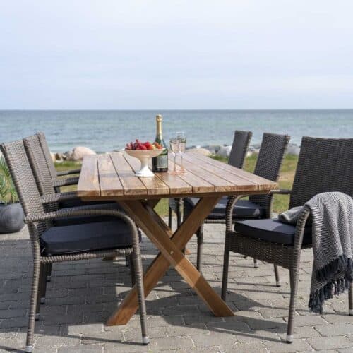 Murcia Havebord & Spisebord i 100% Genbrugt Massiv Teaktræ fra House Nordic