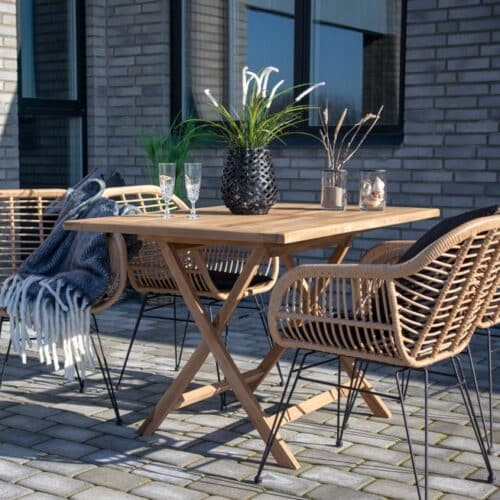 Oviedo Havebord i Massiv Teaktræ fra House Nordic | 120x80x75cm.