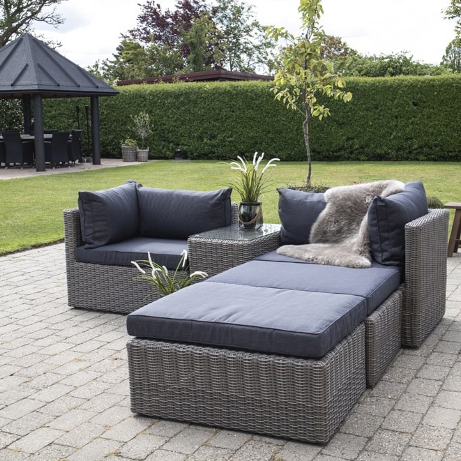 Rossi Lounge Sofasæt i Kubugrå Rattan & Mørkegrå Hynder fra House Nordic - Billede 4