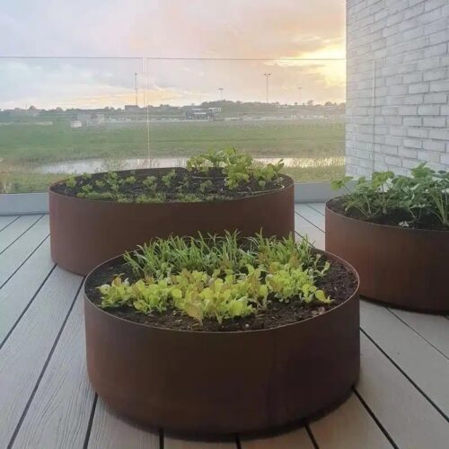 Rundt højbed med bund & på Hjul i 3mm Cortenstål fra Raw Garden | Ø79cm