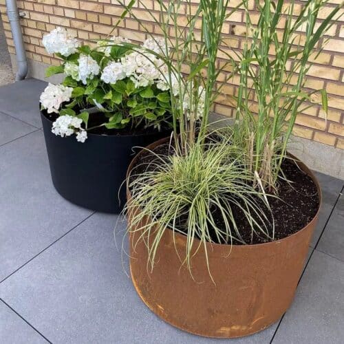 Rundt højbed med bund & på Hjul i 3mm Cortenstål fra Raw Garden | Ø63cm