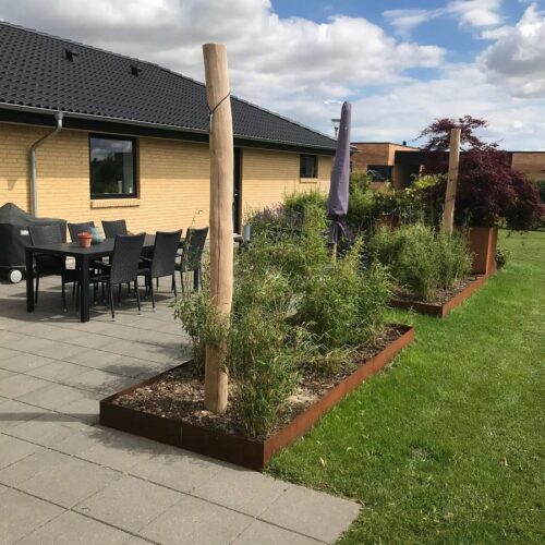 Kant afgrænsning i 5mm Cortenstål fra Raw Garden | H20cm