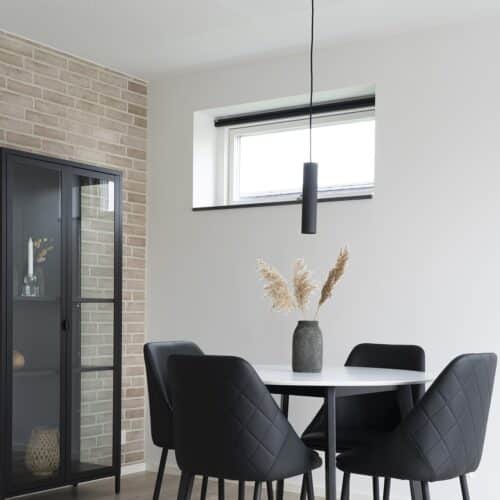 Paris Pendel Lampe i sort stål Fra House Nordic