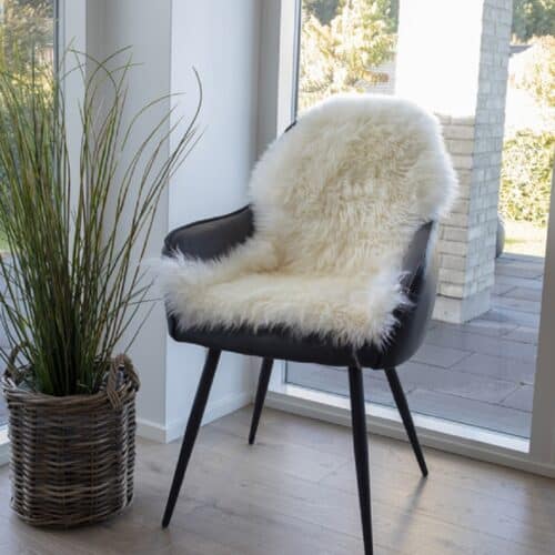 Lammeskind i ægte hvid uld Fra House Nordic | 50x85 cm