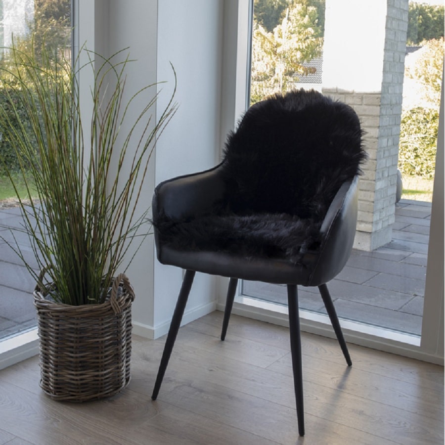 Lammeskind, imiteret i sort polyester Fra House Nordic | 50x85 - Billede 2