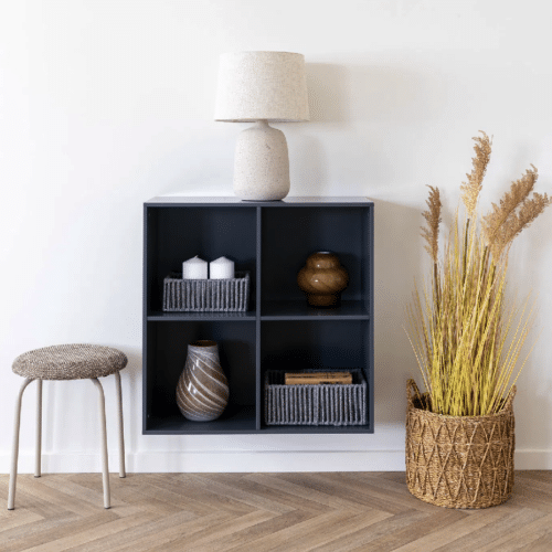 Horne Væghylde i Mørkegrå Fra House Nordic | MDF - 69x30x69 cm