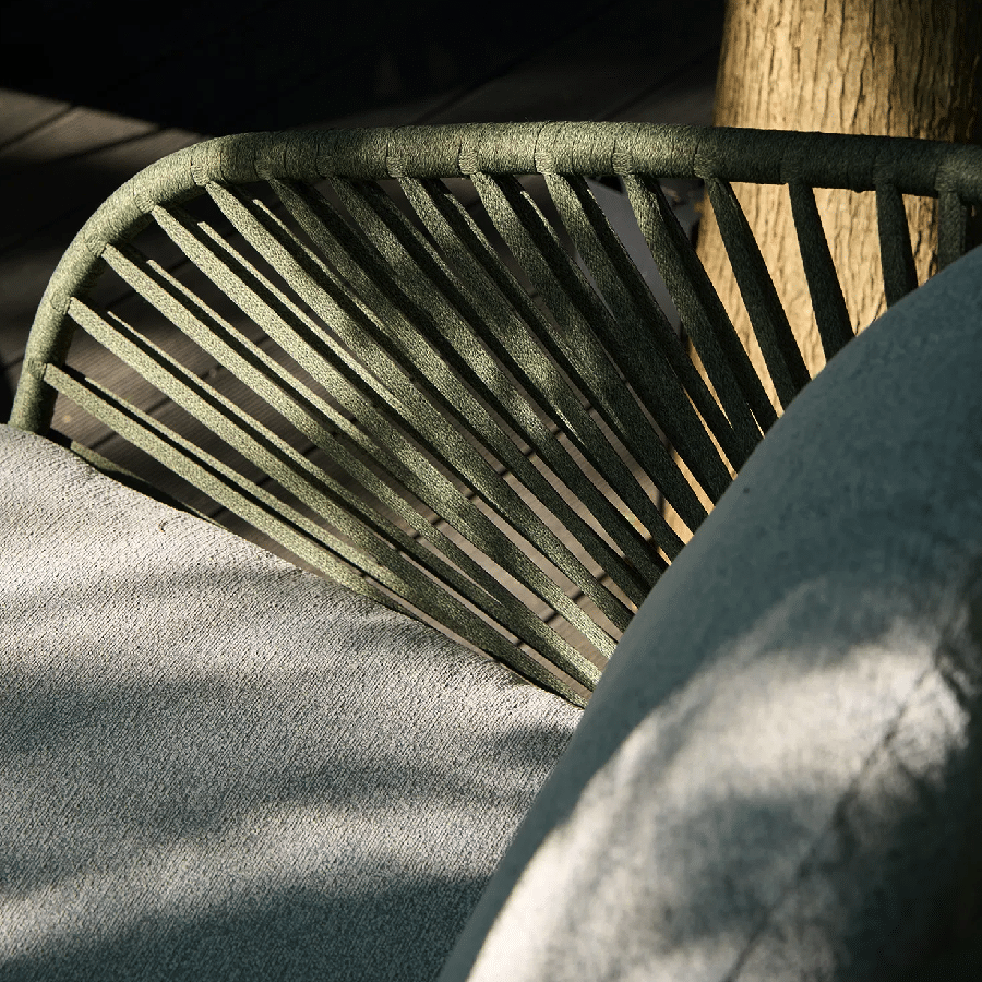 Novella Loungesæt i Grøn = 2 Borde, 2 Stole & 1 Sofa inkl. Grå Hynder fra House Nordic | L78xB71/162xH73cm - Billede 3