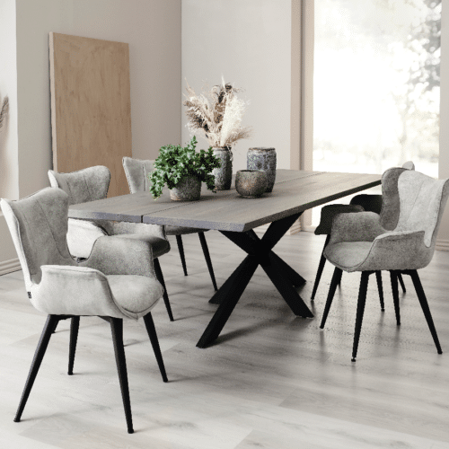 Asta Snedker Spisebord i Massiv Egetræ & Grå Olie fra House Of Sander | B103cm. L240-295cm. H4cm.
