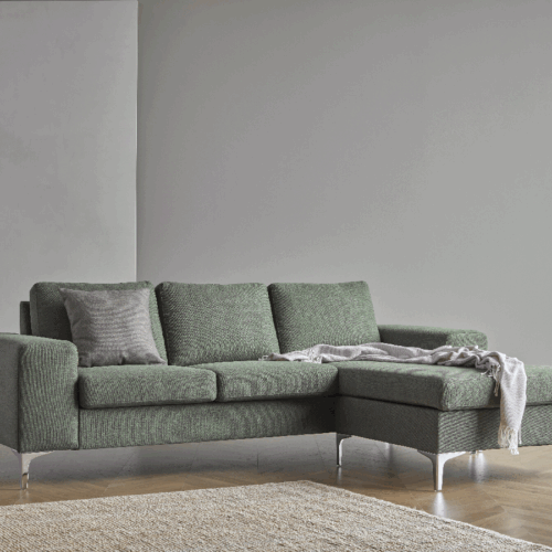 K364 2 pers. Sofa med Chaiselong & Metalben fra Kragelund / Scandinavian Upholstery | Flere Farver | Højre- & Venstrevendt | 82x233x162cm