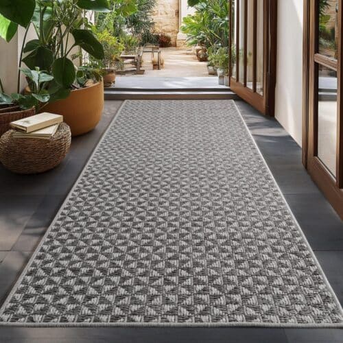Isabella Indendørs/Udendørs Gulvtæppe i Grå fra Rugs by Uniquebeds Home & Living | Flere Størrelser
