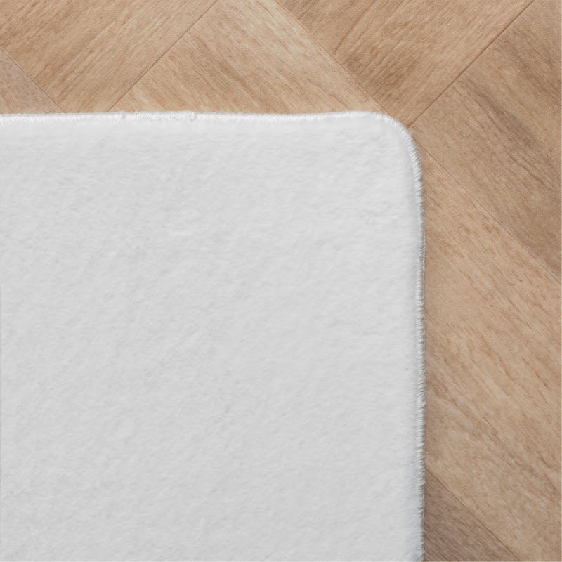 Sophia Hvidt Gulvtæppe i Polyester fra Rugs by Uniquebeds Home & Living | Flere Størrelser i Firkantet & Rund - Billede 2