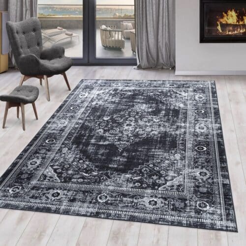 Barbara Gulvtæppe i Sort med Orientalsk Design fra Rugs by Uniquebeds Home & Living | Flere Størrelser