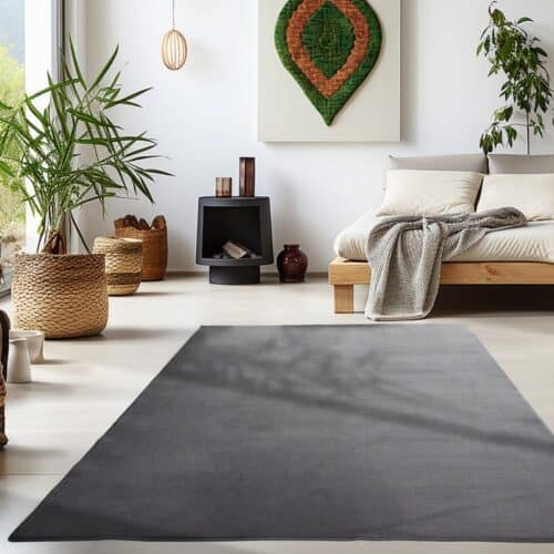 Margot Gulvtæppe i Mørkegrå med Skridsikkert Underlag fra Rugs by Uniquebeds Home & Living | Flere Størrelser i Firkantet & Rund