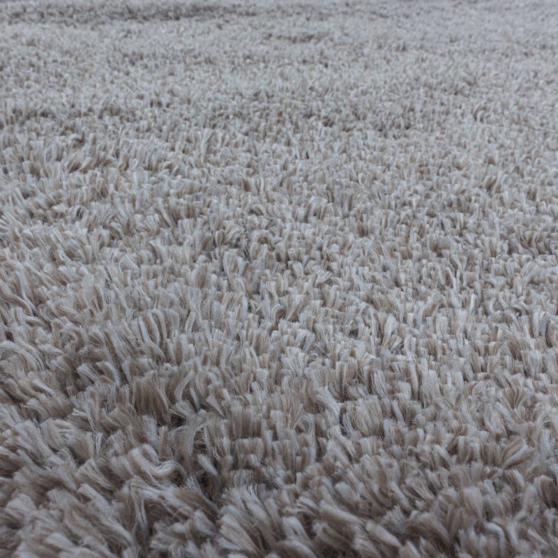 Louisa Ensfarvet Gulvtæppe i Beige fra Rugs by Uniquebeds Home & Living | Flere Størrelser i Firkantet & Rund - Billede 7