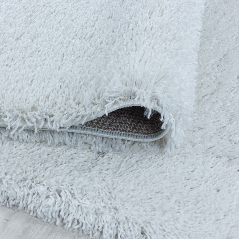 Louisa Ensfarvet Gulvtæppe i Hvid fra Rugs by Uniquebeds Home & Living | Flere Størrelser i Firkantet & Rund - Billede 6