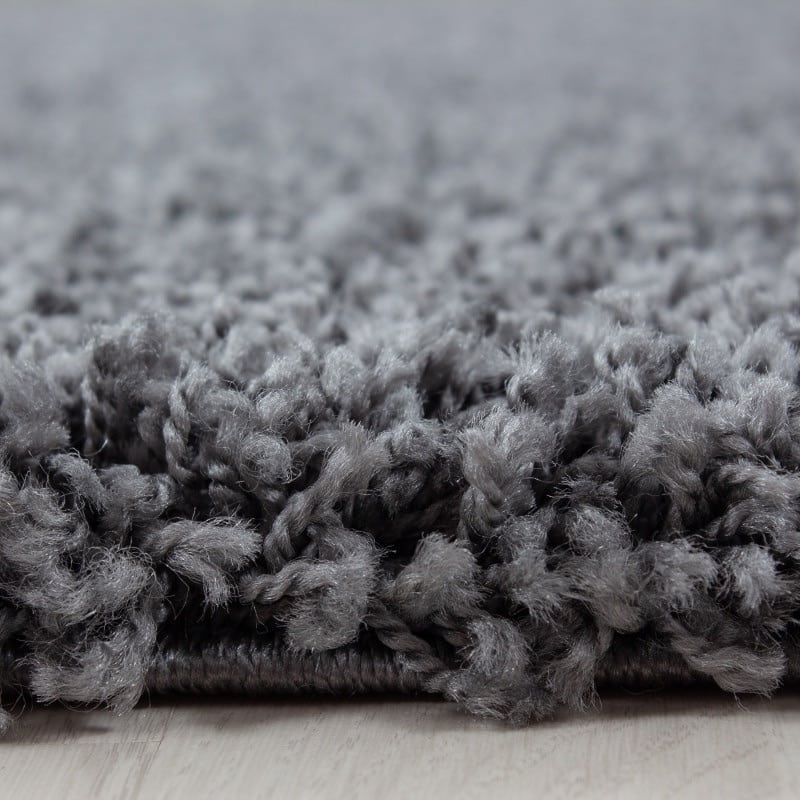 Luna Ensfarvet Fluffy Gulvtæppe i Mørk Grå fra Rugs by Uniquebeds Home & Living | Flere Størrelser i Firkantet & Rund - Billede 5