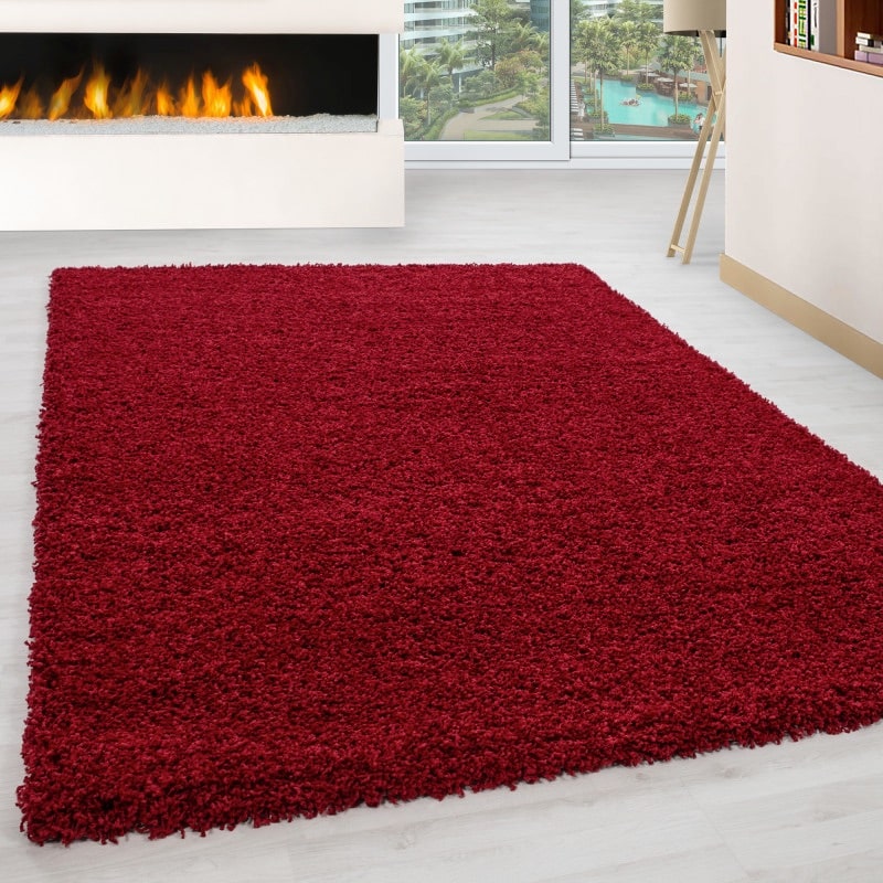 Luna Ensfarvet Fluffy Gulvtæppe i Rød fra Rugs by Uniquebeds Home & Living | Flere Størrelser i Firkantet & Rund