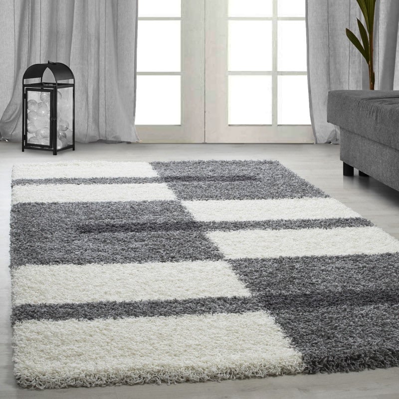 Riley Gulvtæppe i Beige & Grå med Mønster af Blokke & Lysegrå Striber fra Rugs by Uniquebeds Home & Living | Flere Størrelser i Firkantet & Rund