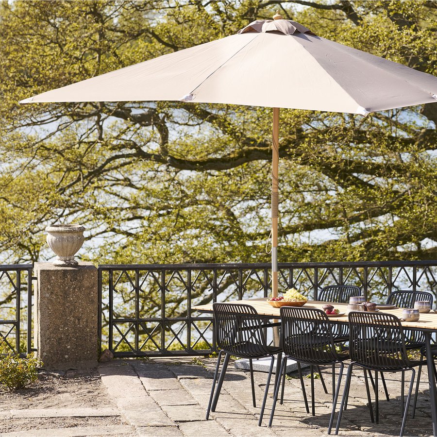 Orlando Parasol I Sandfarve Med Massiv