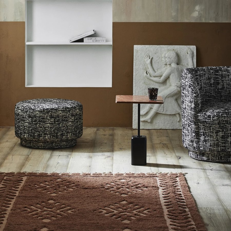 BOMU Puf i Sort & Hvid Møbelstof med Bund i Akacietræ fra Nordal | Ø66x40 cm hos uniquebeds, home & living - Billede 4