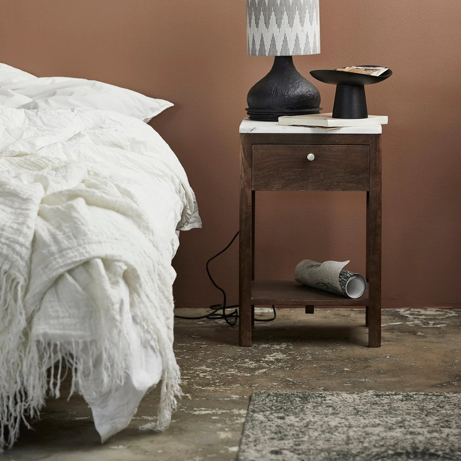 ARITO Bordlampe med Fod i Sortlakeret Aluminium & Skærm i Grå & Hvidmønstret Stof fra Nordal | Ø21x45 cm | Grå, Hvid, Sort hos uniquebeds, home & living - Billede 5